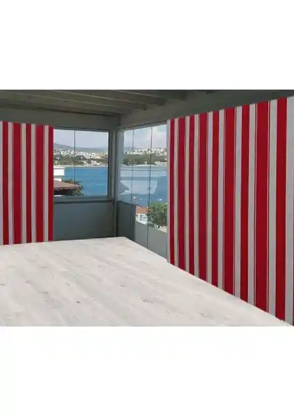 Balkon Dekorasyonunu Şıklık ve Fonksiyonellik ile Geliştiren Perhal Kırmızı Beyaz Çizgili Perde