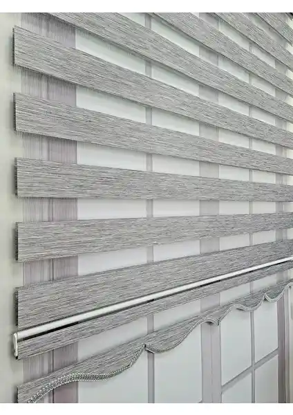 BBB Bambu Zebra Gri Perde MZ666: Modern ve Şık Tasarımıyla Ev Dekorasyonunu Tamamlar