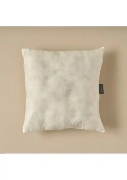 Bella Maison Dekoratif İç Yastık Beyaz 45x45 cm Modern ve Konforlu Ev Dekorasyon Ürünü