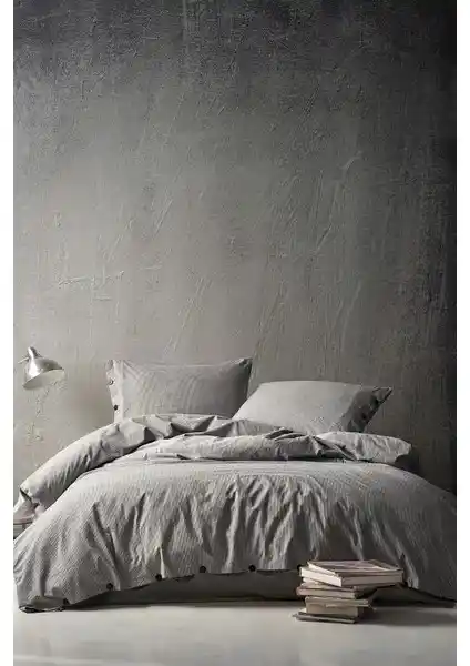 Berolige Pinstripe 100% Pamuklu Çizgili Nevresim Takımı Estetik ve Konfor Sunar