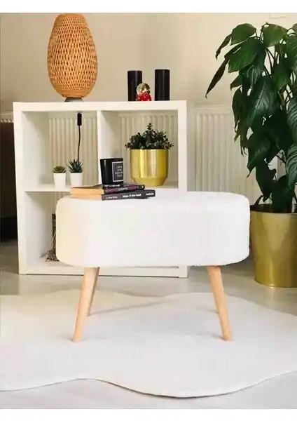Beylerbeyi Gürgen Ahşap Ayaklı Oval Puf ile Şık ve Dayanıklı Oturma Çözümü