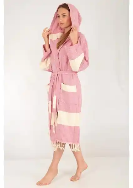 Buldan Concept Celena Peştemal Bornoz Pembe: Şıklık ve Konfor Sunan Modern Tasarım