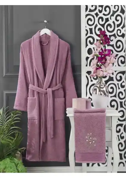 Casnack Kadın Mürdüm Havlulu Bornoz Seti 2'li Konfor ve Şıklık Sunar