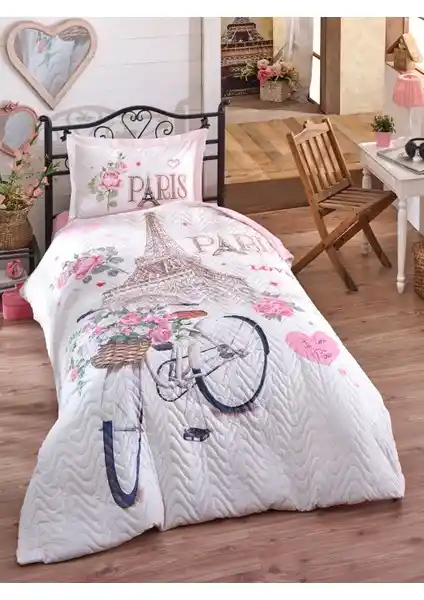 Clasy Paris Love Kapitoneli Hermevsim Set: Şık ve Konforlu Yatak Takımı Özellikleri