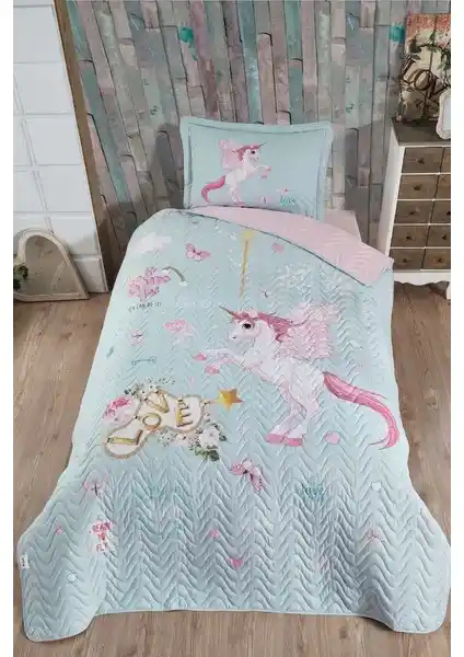 Clasy Ranforce Yatak Örtüsü Seti Konfor ve Şıklık Sunan Modern Tasarım