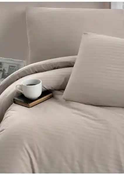 Deneme Zamanı Kapiçino Krem Çizgili Saten Nevresim Takımı Yatak Odası Şıklığı ve Konforu