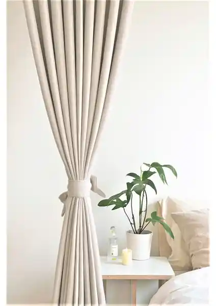 Devor Kadife Görünümlü Kalın Fon Perde Ekru – Modern ve Şık İç Mekan Dekorasyonu İçin