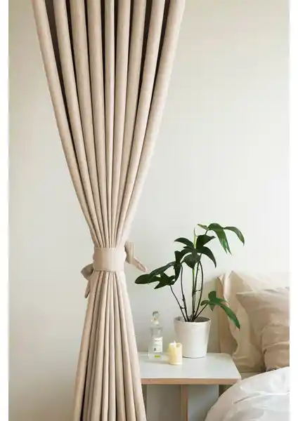 Devor Kadife Görünümlü Kalın Fon Perde: Estetik ve Fonksiyonellik Bir Arada