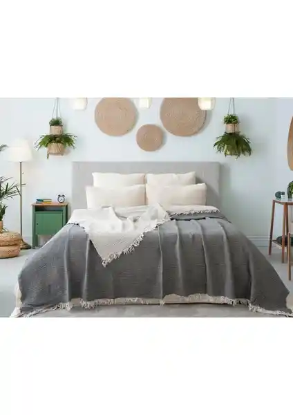 Dokubba Müslin Yatak Örtüsü: Doğal ve Çok Yönlü Konfor Sunan Şık Tasarım