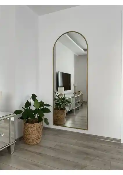 Effe Yapı Dekor Altın Metal Çerçeveli Duvara Monte Boy Aynası Özellikleri ve Kullanım İpuçları