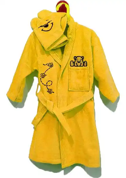 Emrem Home Çocuk Bornozu: Yükseklik ve Güvenliği Bir Arada Sunan Doğal Pamuk Tasarımı