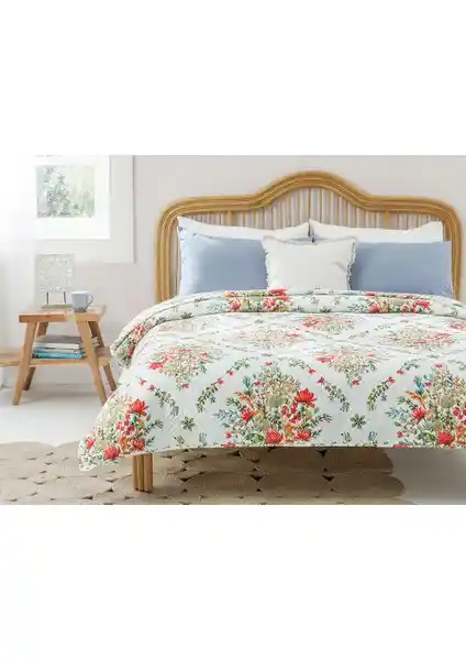 English Home Boho Flowers Tek Kişilik Yatak Örtüsü: Şık ve Pratik Tasarım ile Canlı Atmosfer Yaratır
