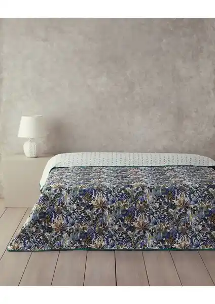 English Home Floral Charm Çok Amaçlı Örtü Mavi: Şık ve Çok Yönlü Ev Dekorasyonu İçin Ideal