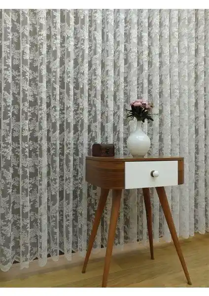Esse Home Çiçek Desenli Fransız Dantel Tül Perde: Şık ve Fonksiyonel Tasarım Özelliği