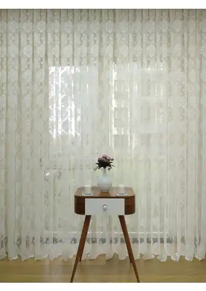 Esse Home Ekru Damaks Örme Tül Perde: Şıklık ve İşlevselliğin Birleşimi
