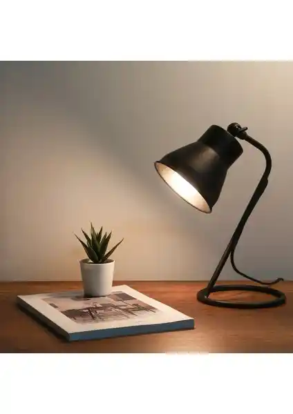 Homing Basic Tasarım Masa Lambası: Modern ve Şık İç Mekan Aydınlatma Çözümü