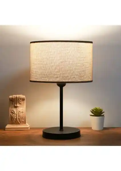 Homing Kumbeji Kumaş Metal Gövdeli Abajur: Şık ve Fonksiyonel İç Mekan Aydınlatması