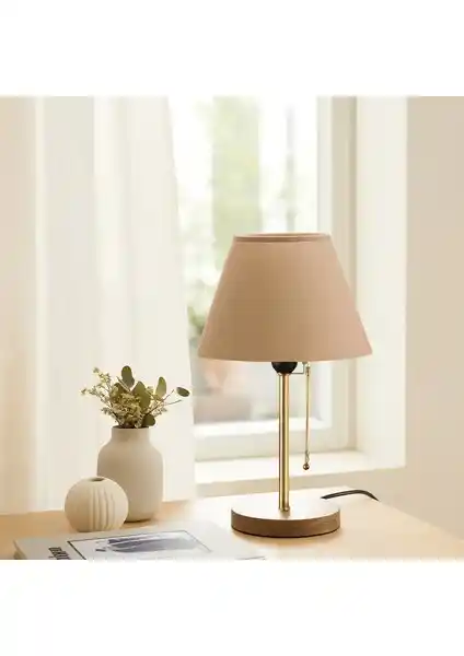 Homing Sera Ahşap Ayaklı Abajur: Estetik ve Dayanıklı Tasarım Yatak Odaları İçin Ideal Çözüm