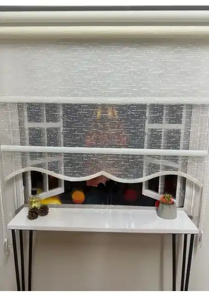 İREMKARAHOME Çift Mekanizmalı Tül ve Stor Perde Modeliyle Modern ve Pratik İç Mekan Çözümü