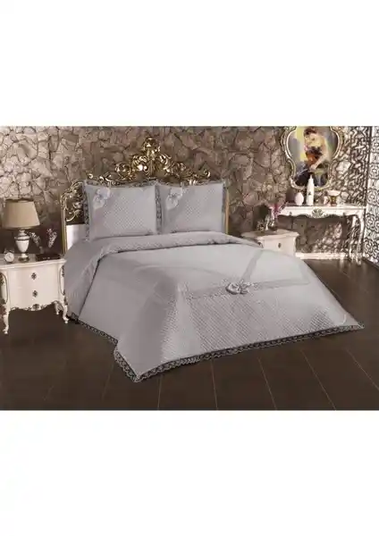 Kadınca Dükkan Kapitoneli Fransız Güpürlü Çift Kişilik Yatak Örtüsü Takımı İnceleme ve Kullanım Rehberi