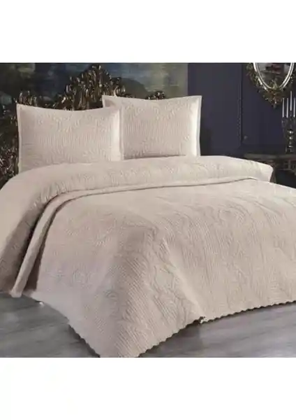 Kadınca Dükkan Micro Pamuk Yatak Örtüsü Takımı: Konfor ve Estetiğin Uyumunu Sunar