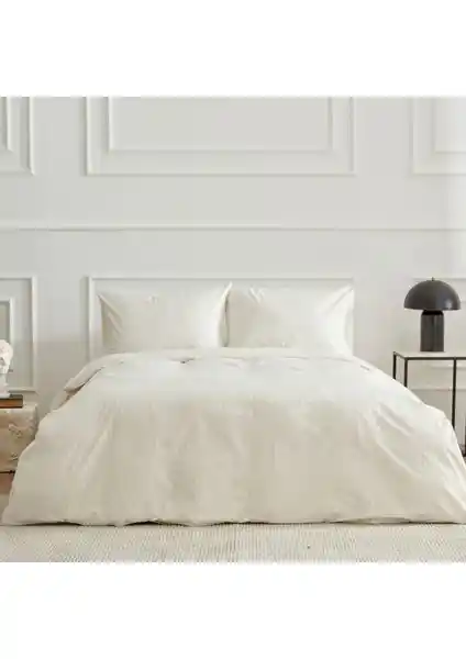 Karaca Home Josef Ekru Çizgili Saten Çift Kişilik Nevresim Takımı - Şıklık ve Konforun Birleşimi