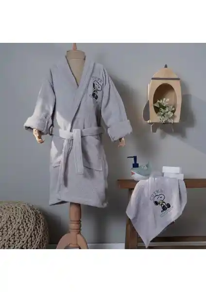 Karaca Home Peanuts Çocuk Bornozu 6-8 Yaş İçin Konforlu ve Şık Tasarım