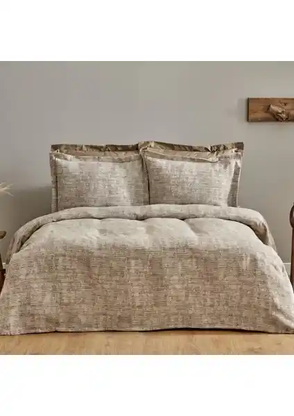 Karaca Home Valerine Çift Kişilik Yatak Örtüsü Seti: Estetik ve Uygun Fiyatlı Dekoratif Seçenekler