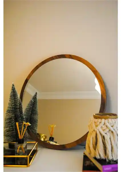 KLT Modüler Yuvarlak Ayna Ceviz ile Modern ve Şık İç Mekan Dekorasyonu
