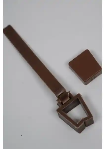 Konur Store Rustik Perde Korniş Ray Kelepçesi ve Kapak Seti ile Şık ve Kullanışlı Dekorasyon Çözümü