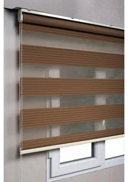 Koyu Kahve Zebra Stor Perde: Estetik ve Fonksiyonellik İçin Modern Çözüm