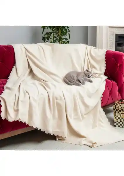 Latuda Concept Kaymaz Koltuk Örtüsü: Dayanıklı ve Çok Amaçlı Ev Dekorasyonu Çözümü