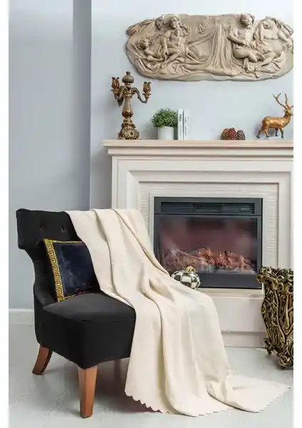 Latuda Concept Tekli Koltuk Örtüsü: Modern Tasarım ve Çok Yönlü Kullanım Özellikleri