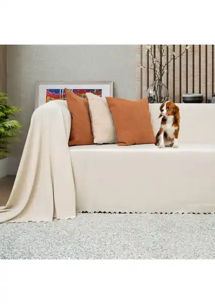 Latuda Kaymaz Koltuk Örtüsü: Dayanıklı, Çok Yönlü ve Kolay Temizlenebilir Tasarım