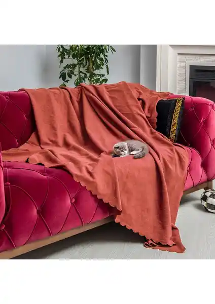 Latuda Kaymaz Koltuk Örtüsü: Dayanıklı ve Çok Yönlü Koruma Çözümü