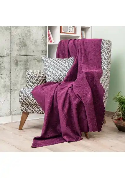 Latuda Kaymaz Şönil Jakarlı Desenli Koltuk Şalı: Estetik ve Fonksiyonellik Bir Arada