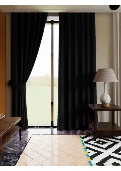 Lüks House Siyah Düz Dikim Blackout Fon Perde ile Modern ve Şık Tasarım
