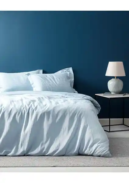 Madame Coco Elicia Çizgili Saten Nevresim Takımı Yatak Odası İçin Şık ve Konforlu Tasarım