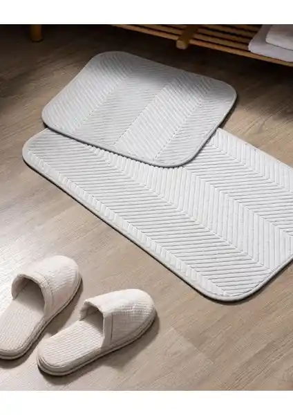 Madame Coco Emele Banyo Paspası: Modern, Dayanıklı ve Kaydırmaz Tasarım Özellikleri