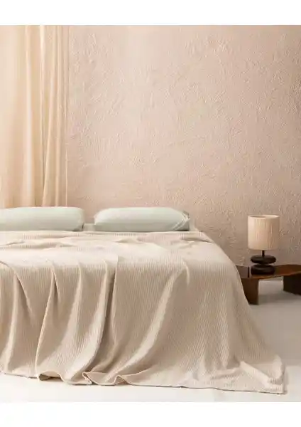 Madame Coco Madelyn Bej Pamuk Çift Kişilik Yatak Örtüsü Modern ve Şık Tasarım