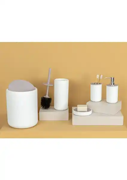 Madame Coco Martre 5'li Banyo Seti Soft Ekru – Estetik ve Fonksiyonellik Sunan Modern Tasarım