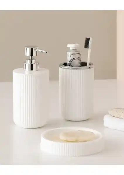 Madame Coco Martre Krom Lautre 3'lü Banyo Seti Modern ve Şık Tasarım Özellikleri