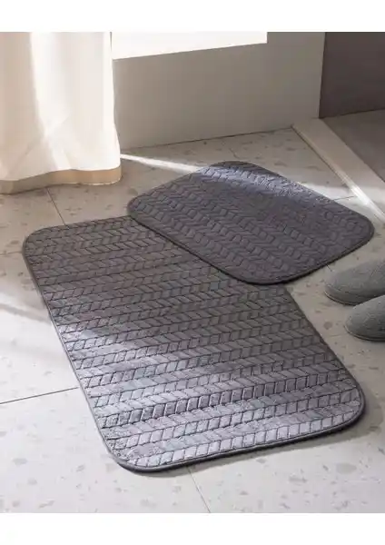 Madame Coco Norris Banyo Paspası Modern ve Dayanıklı Tasarımıyla Öne Çıkıyor