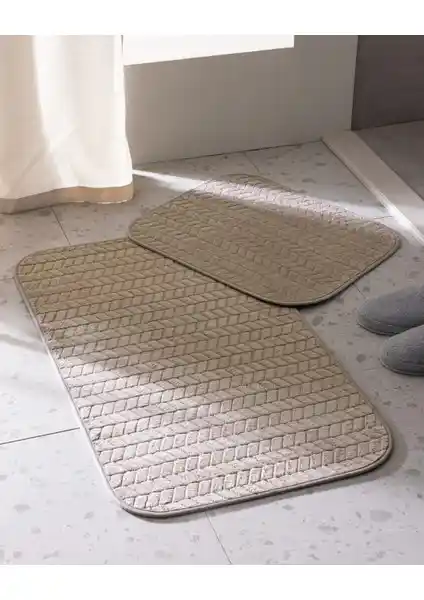 Madame Coco Norris Banyo Paspası: Şıklık ve Konfor Sunan Modern Banyo Aksesuarı