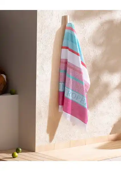 Madame Coco Tilda Plaj Havlusu Renkli ve Fonksiyonel Yaz Aksesuarı
