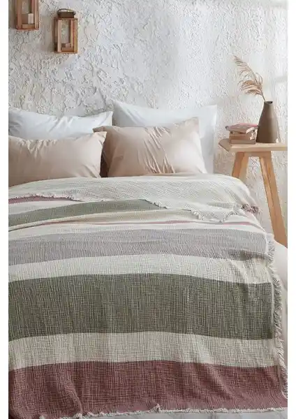 Medaillon Home Çizgili 4 Katlı Müslin Yatak Örtüsü - Konfor ve Estetiğin Buluşması