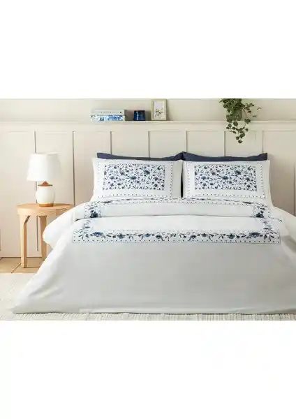 Modern ve Şık English Home Flower Chain Çift Kişilik Nevresim Takımı 200x220 cm
