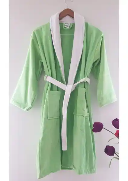 My Sweet Baby Kadife Çocuk Bornozu: Yüksek Konfor ve Estetikle Banyo Sonrası Kullanım