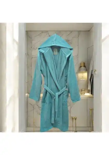 MySoft Home Kadife Kapüşonlu Bornoz: Yüksek Kalite ve Konfor Sunan Şık Tasarım