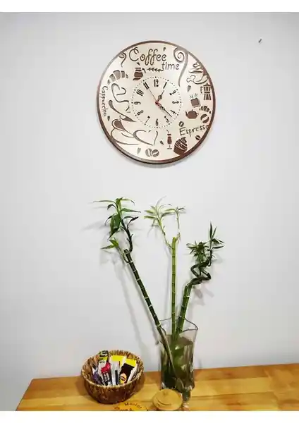 Notpa Ahşap Duvar Saati Klasik Tasarımıyla Ev ve Mekanlara Şıklık Katıyor